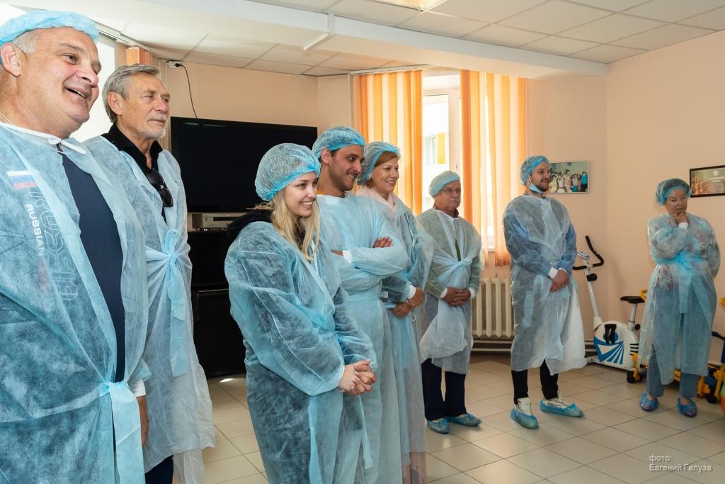 Гости VIII Забайкальского международного кинофестиваля встретились с маленькими пациентам краевого онкодиспансера